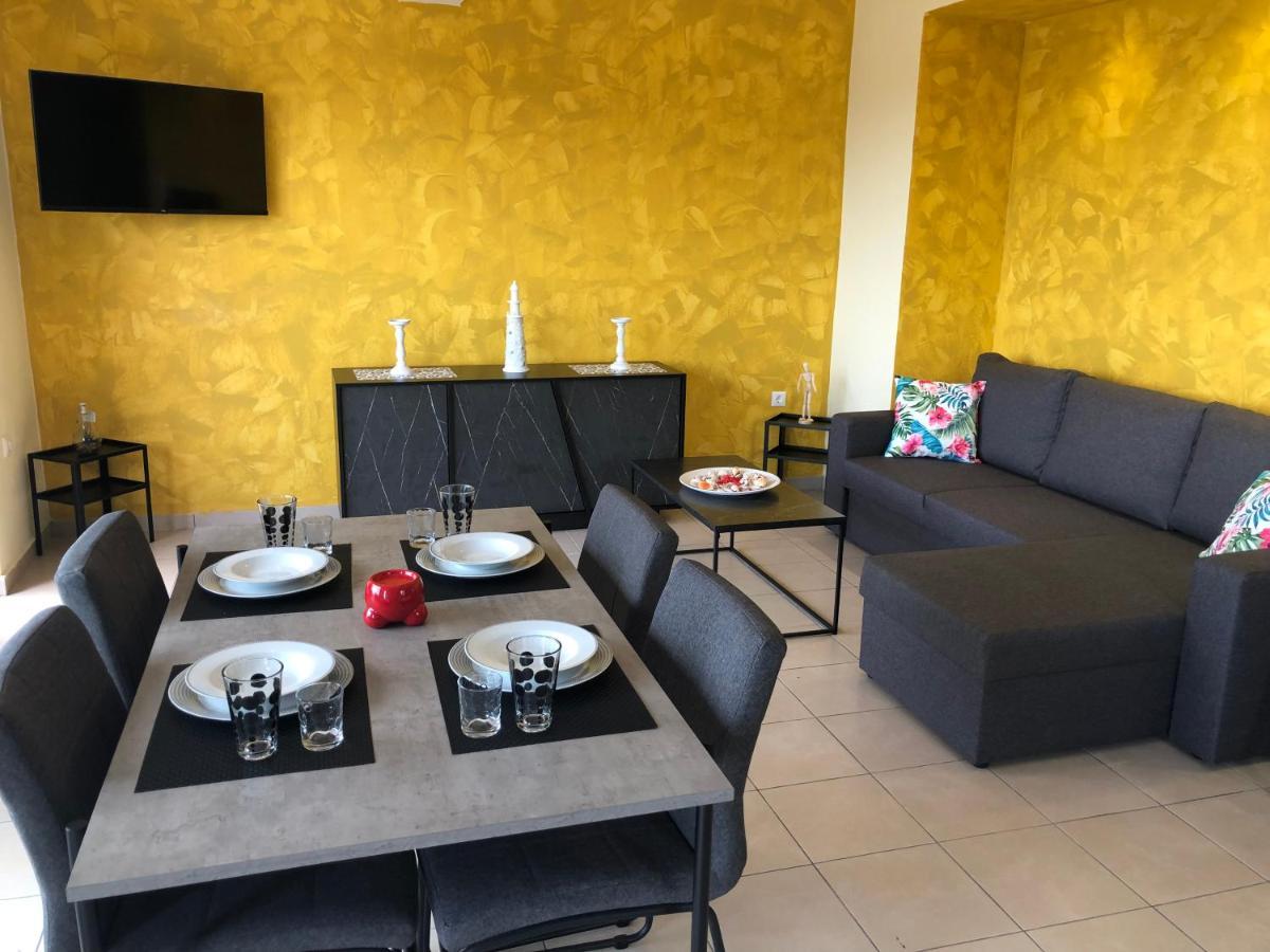 Kakovatos - Luxury Sea View Apartment “Theodora” 54M2. Exterior photo